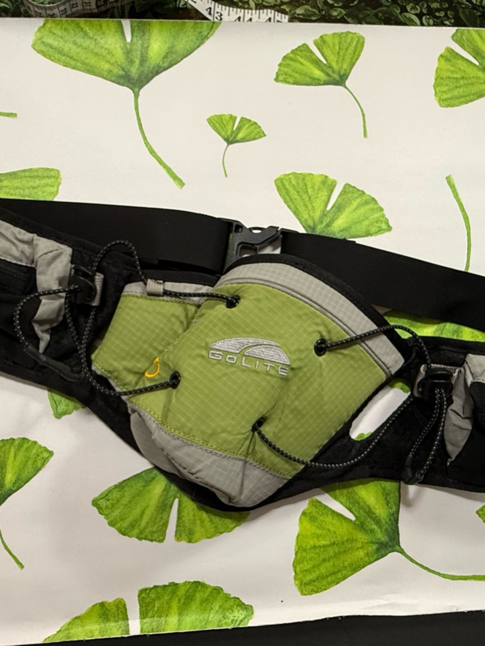 Go Lite Unisex Men’s Green Lightweight Running Belt with Black Trim